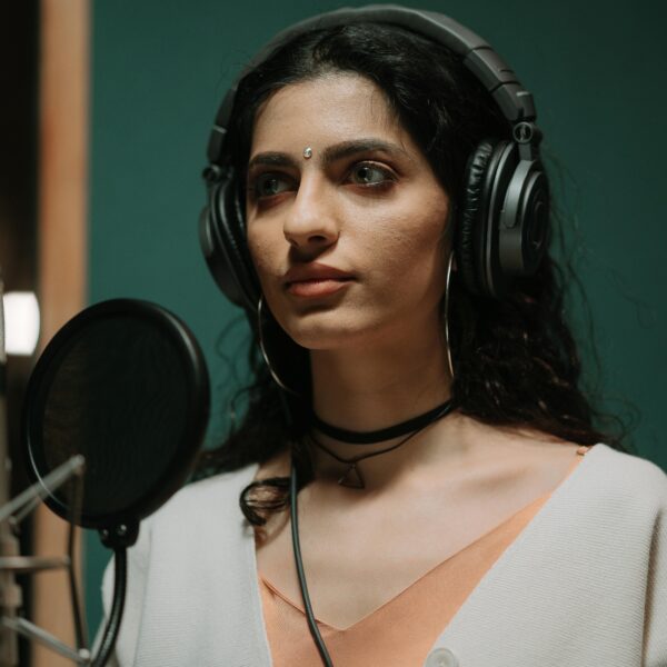 Best microphones for recording vocals: ranking top 7