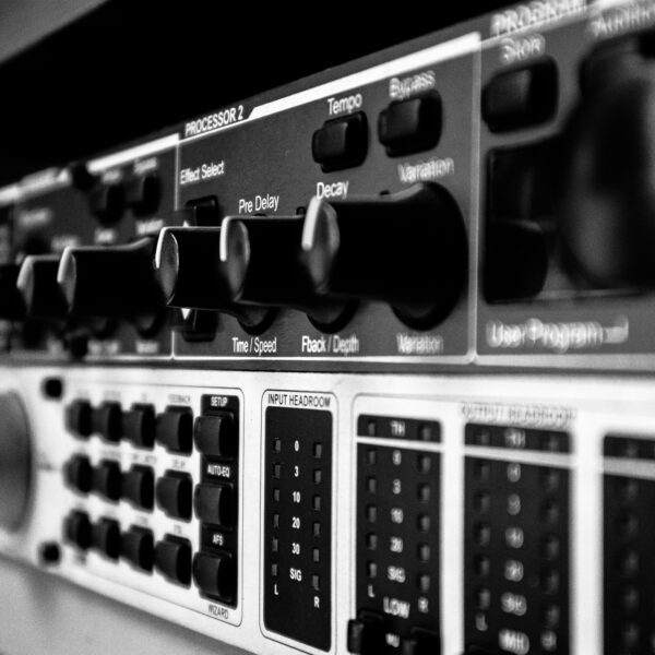 Behringer ADA8200 Review: Cheapest Way to Add 8 Inputs