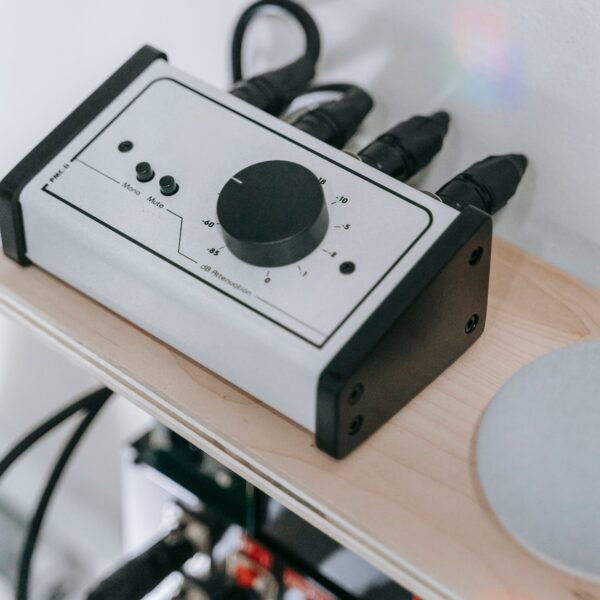 How to Connect an Audio Interface to a Computer (Full Setup Guide)