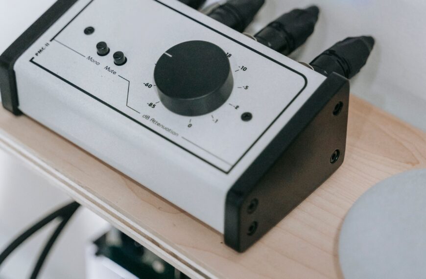 How to Connect an Audio Interface to a Computer (Full Setup Guide)